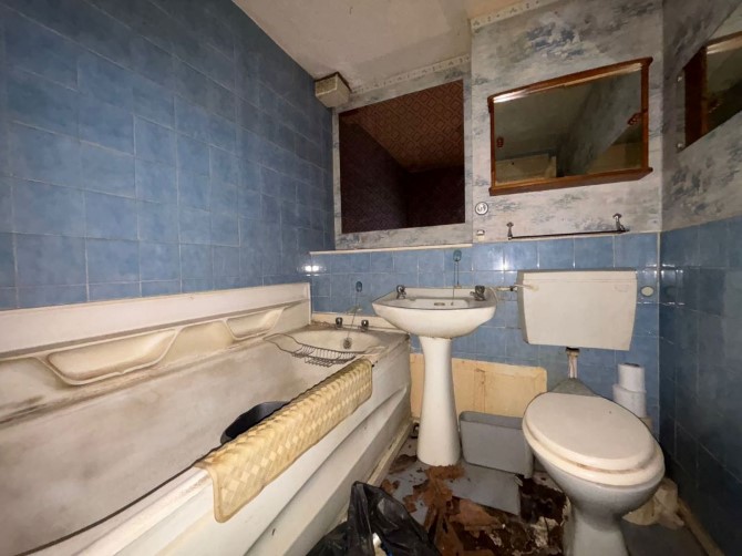 Property for Auction in London - 62 Foxglove Road, South Ockendon, Essex