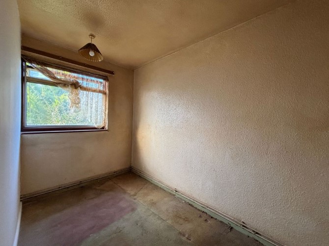 Property for Auction in London - 62 Foxglove Road, South Ockendon, Essex