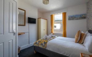 Property for Auction in London - 38 Lloyd Street, Llandudno, Gwynedd