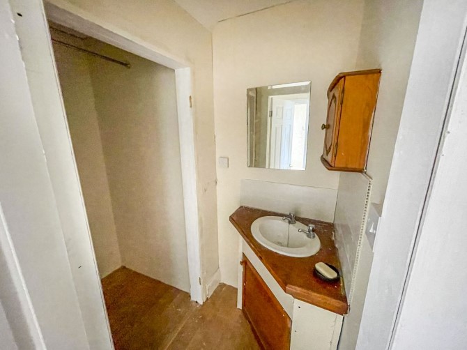Property for Auction in London - 51 Queens Road, Aldershot, Hampshire