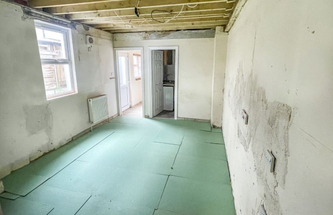 Property for Auction in London - 51 Queens Road, Aldershot, Hampshire
