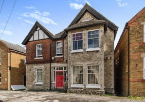 Property for Auction in London - Flat 3, 74 London Road, Maidstone, Kent