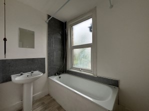 Property for Auction in London - 57B South Norwood Hill, South Norwood, London