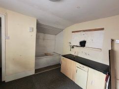 Ground Floor, Wellington Street, Grimsby, North East Lincolnshire, DN32 7JP - Online Auctions