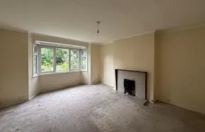 Property for Auction in London - 10 Eysham Court, 69 Station Road, Barnet, Hertfordshire