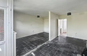 Property for Auction in London - 29 Cotmandene, Dorking, Surrey