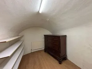 Property for Auction in London - 72 Charlwood Street, Pimlico, London