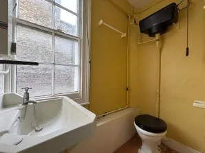 Property for Auction in London - 72 Charlwood Street, Pimlico, London