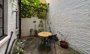 Property for Auction in London - 72 Charlwood Street, Pimlico, London