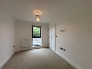 Property for Auction in London - 7 Landmark House, 1 The Broadway, Loughton, Essex