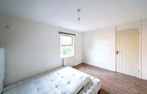 Property for Auction in London - 14 Routh Court, Feltham, Middlesex