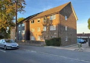 Property for Auction in London - Flat 8, 110 Benhill Road, Sutton, Surrey