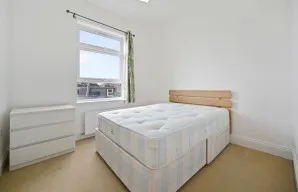 Property for Auction in London - Second Floor Flat, 353 Lillie Road, Fulham, London