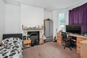 Property for Auction in London - 8 Templar Street, Dover, Kent