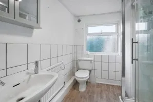 Property for Auction in London - 8 Templar Street, Dover, Kent