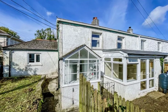 Property for Auction in London - 53 Rose Hill, St. Blazey, Par, Cornwall