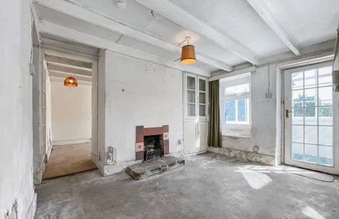 Property for Auction in London - 53 Rose Hill, St. Blazey, Par, Cornwall