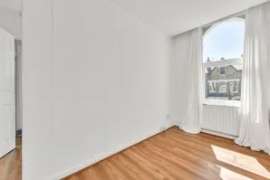 Property for Auction in London - 35B Grove Hill Road, Camberwell, London