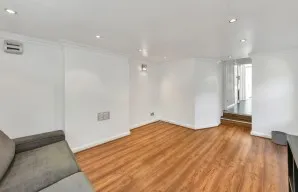 Property for Auction in London - 35B Grove Hill Road, Camberwell, London