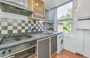 Property for Auction in London - 35B Grove Hill Road, Camberwell, London