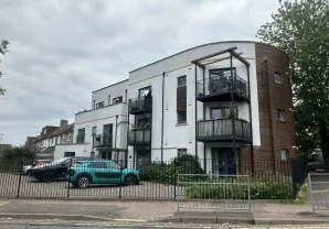 Property for Auction in London - Flat 2 Chandos Parade, Buckingham Road, Edgware, Middlesex