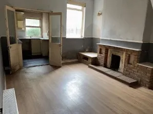 Property for Auction in London - 28 Stream Terrace, Stockport, Cheshire