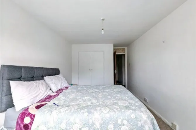 Property for Auction in London - 26 Cadogan Close, Beckenham, Kent