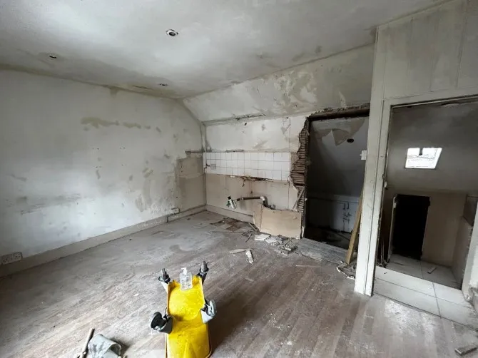 Property for Auction in London - 196 High Street, Barnet, Hertfordshire