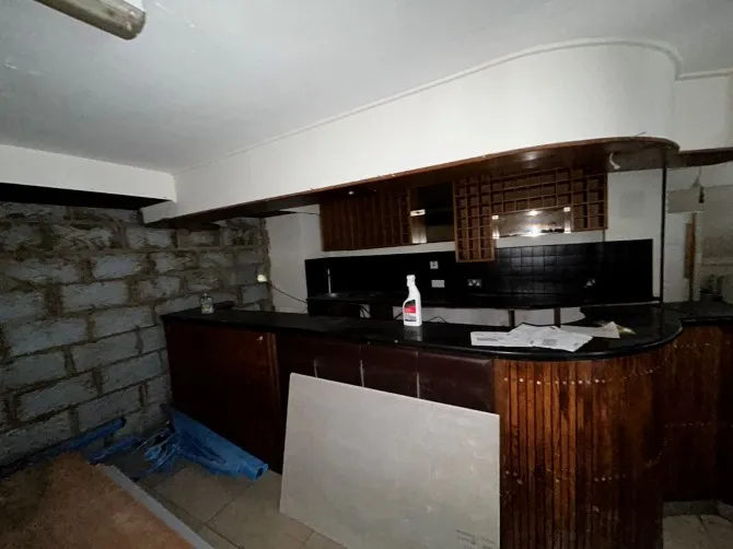 Property for Auction in London - 196 High Street, Barnet, Hertfordshire