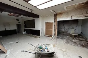 Property for Auction in London - 196 High Street, Barnet, Hertfordshire