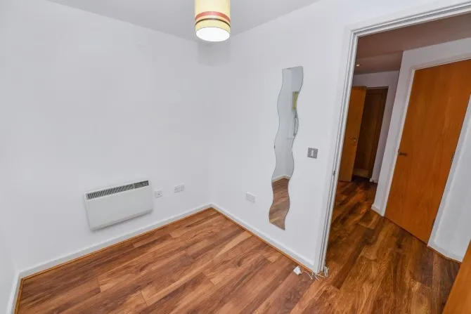 Property for Auction in London - 32 Triumph House, Manor House Drive, Coventry, West Midlands