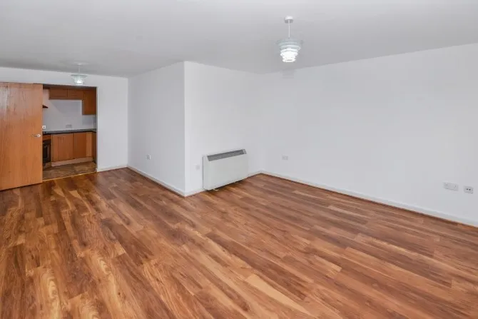 Property for Auction in London - 32 Triumph House, Manor House Drive, Coventry, West Midlands