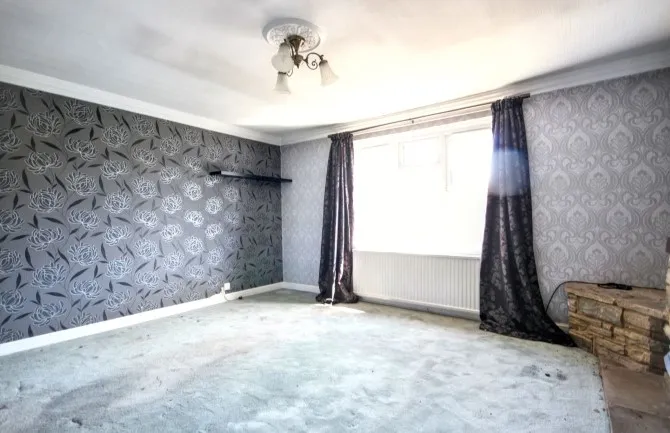 Property for Auction in London - 54 Penn Drive, Denham, Uxbridge, Middlesex