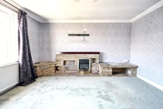 Property for Auction in London - 54 Penn Drive, Denham, Uxbridge, Middlesex