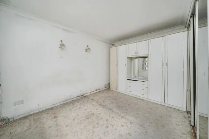 Property for Auction in London - 30 Windermere Crescent, Goring-by-Sea, Worthing, West Sussex