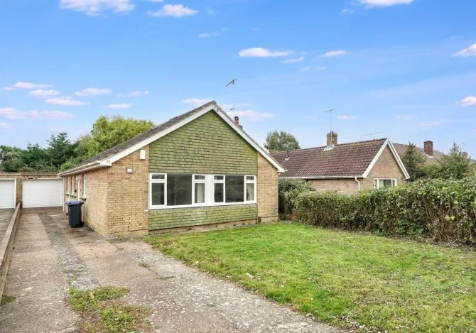 Property for Auction in London - 30 Windermere Crescent, Goring-by-Sea, Worthing, West Sussex