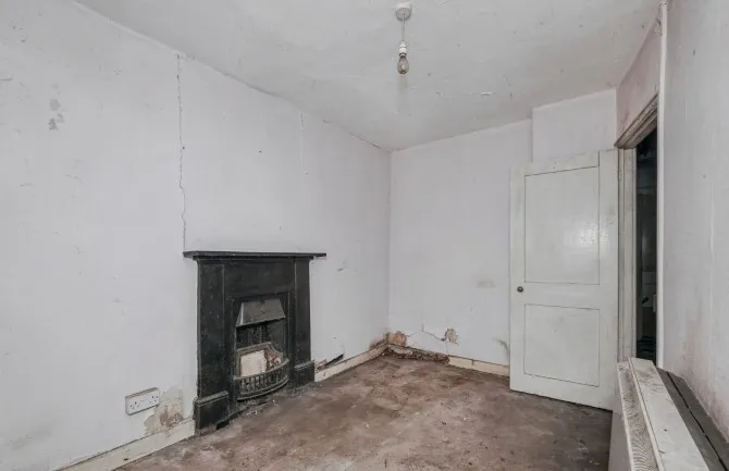 Property for Auction in London - Willow Trees, Bilsington, Ashford, Kent