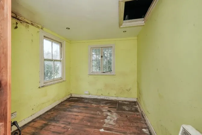 Property for Auction in London - Willow Trees, Bilsington, Ashford, Kent