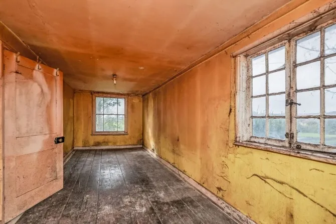 Property for Auction in London - Willow Trees, Bilsington, Ashford, Kent