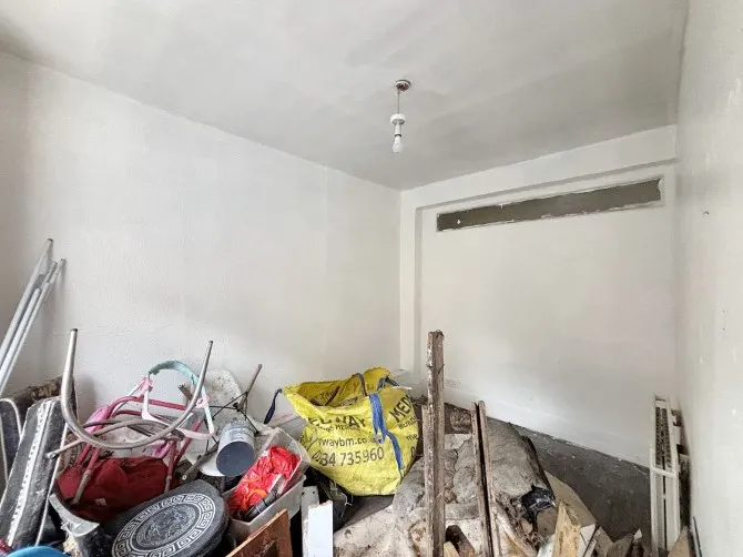 Property for Auction in London - 182 Luton Road, Chatham, Medway