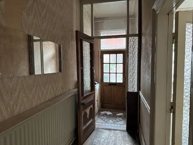 Property for Auction in London - 16 Newport Street, Oldham, Lancashire