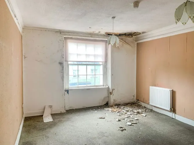 Property for Auction in London - 18 High Street, Chard, Somerset