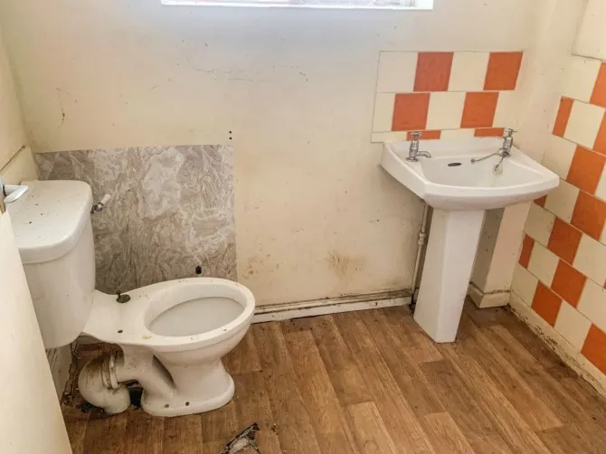 Property for Auction in London - 18 High Street, Chard, Somerset