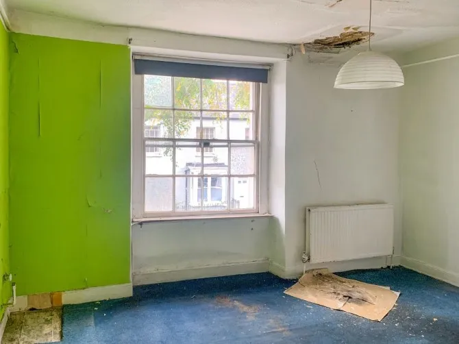 Property for Auction in London - 18 High Street, Chard, Somerset