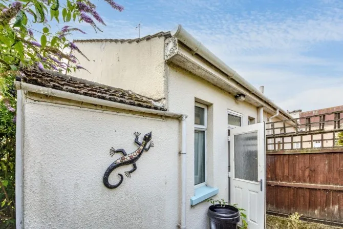 Property for Auction in London - 46 Elmstead Road, Colchester, Essex
