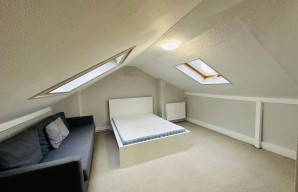 Property for Auction in London - 7A Blackheath Hill, Greenwich, London