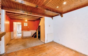 Property for Auction in London - 13 Rose Lane, Biggleswade, Bedfordshire