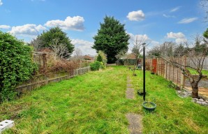 Property for Auction in London - 13 Rose Lane, Biggleswade, Bedfordshire