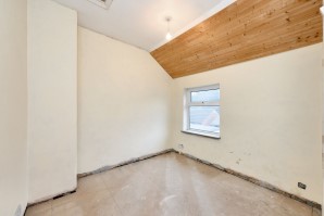 Property for Auction in London - 13 Rose Lane, Biggleswade, Bedfordshire