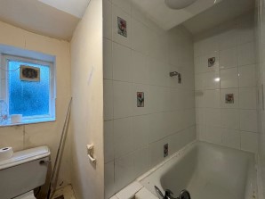 Property for Auction in London - Lower Ground Floor Flat, 301 Shirland Road, Maida Vale, London